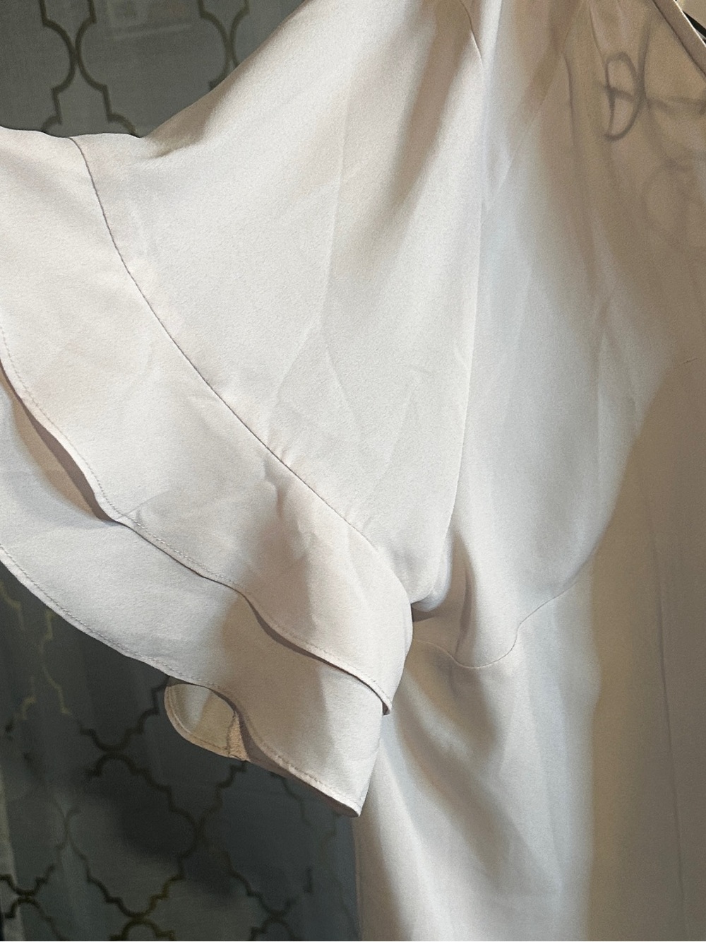 Light Pink V-Neck Ruffle Sleeve Blouse 2X - Picture 4 of 6